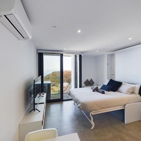 Luxury Sunrise Beach And Oceanview Room With Balcony Gibraltar Exterior photo