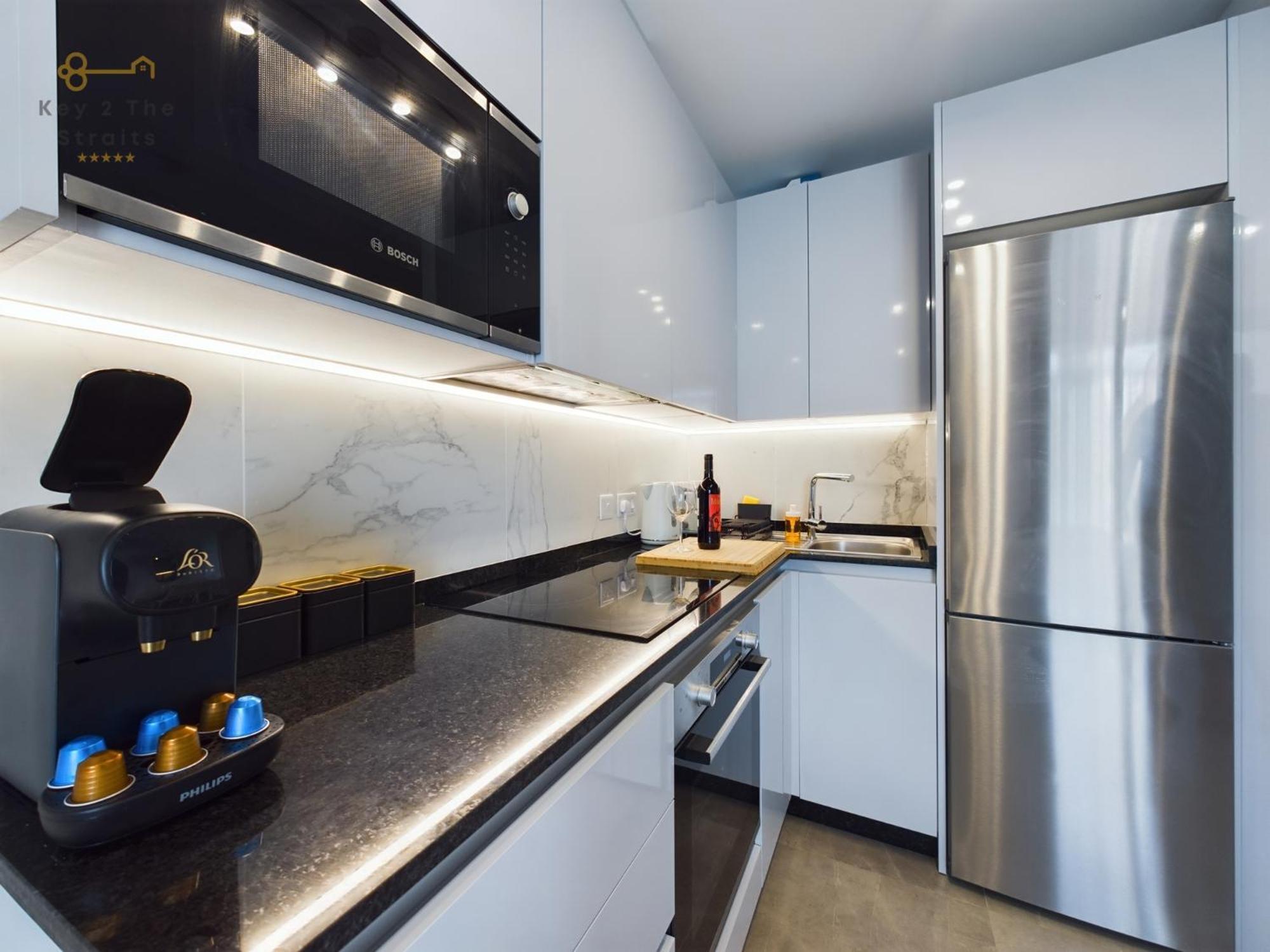 Luxury Sunrise Beach And Oceanview Room With Balcony Gibraltar Exterior photo