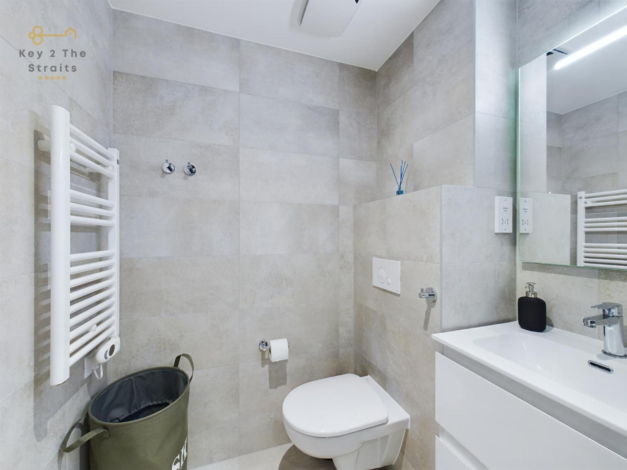 Luxury Sunrise Beach And Oceanview Room With Balcony Gibraltar Exterior photo