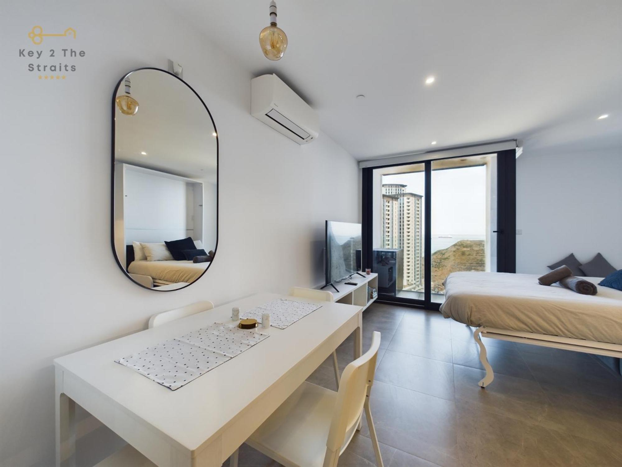 Luxury Sunrise Beach And Oceanview Room With Balcony Gibraltar Exterior photo