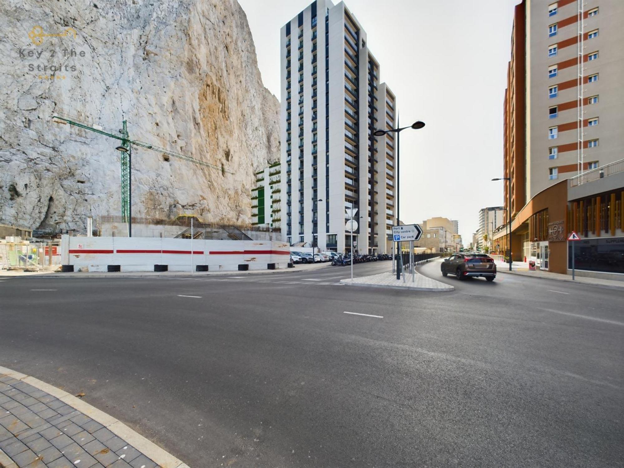 Luxury Sunrise Beach And Oceanview Room With Balcony Gibraltar Exterior photo